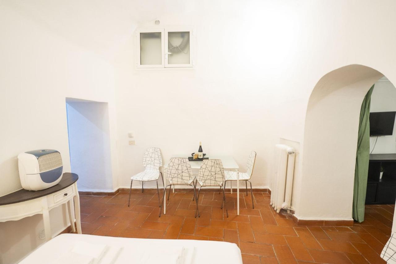 Campo De Fiori Grotto Apartment Рим Экстерьер фото