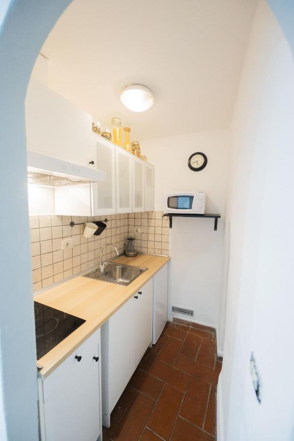 Campo De Fiori Grotto Apartment Рим Экстерьер фото
