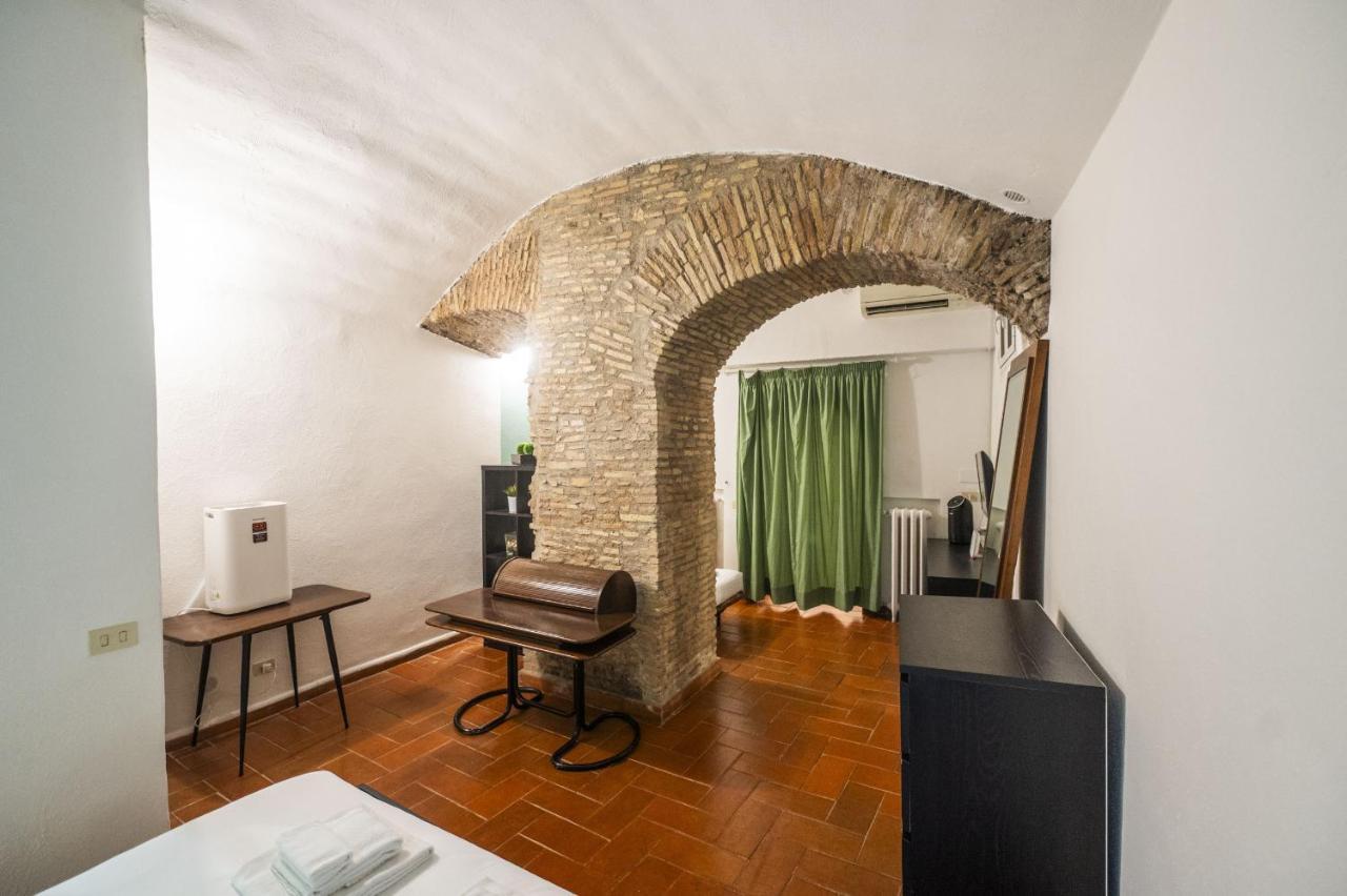 Campo De Fiori Grotto Apartment Рим Экстерьер фото